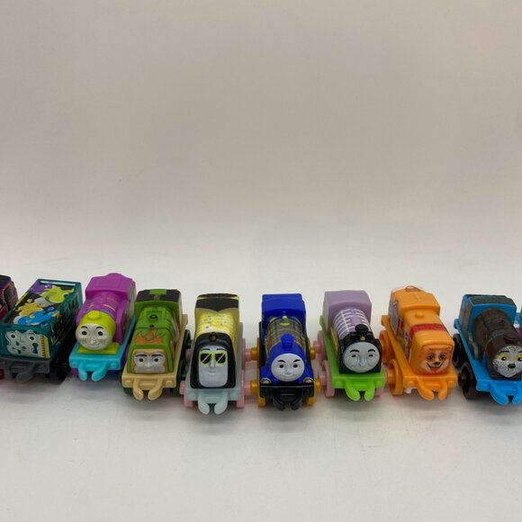 Gullane Mattel Thomas & Friends MINI Trains Lot of 16 - Picture 3 of 6